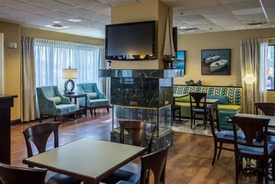 Photo 5 - Hampton Inn Somerset