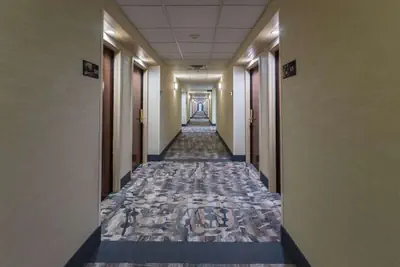 Photo 4 - Hampton Inn Somerset