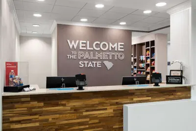 Photo 3 - Hampton Inn Charleston-North