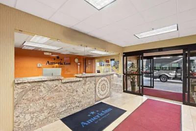 Photo 3 - AmericInn by Wyndham Denver Airport