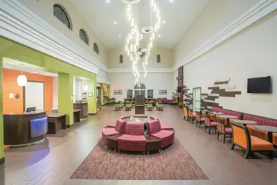 Photo 3 - La Quinta Inn & Suites by Wyndham Conference Center Prescott