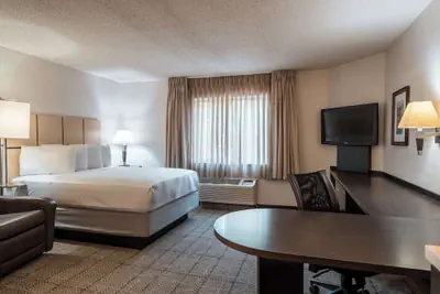 Photo 2 - Sonesta Simply Suites Dallas Richardson