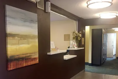 Photo 2 - Sonesta Simply Suites Dallas Galleria