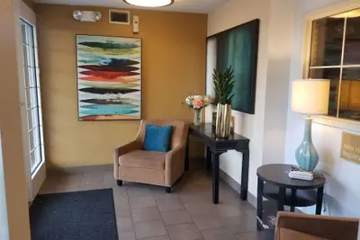 Photo 5 - Sonesta Simply Suites Dallas Galleria