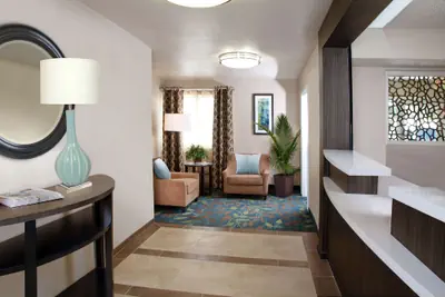 Photo 3 - Sonesta Simply Suites Plano Frisco