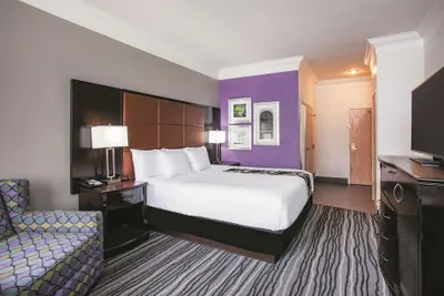 Photo 5 - La Quinta Inn & Suites by Wyndham Dublin - Pleasanton