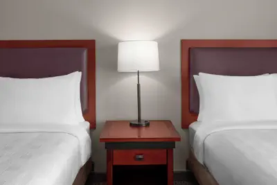 Photo 5 - Larkspur Landing Extended Stay Suites Folsom