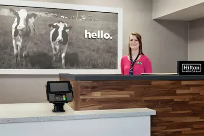 Photo 3 - Hampton Inn Tracy