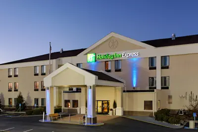 Photo 2 - Holiday Inn Express Metropolis by IHG