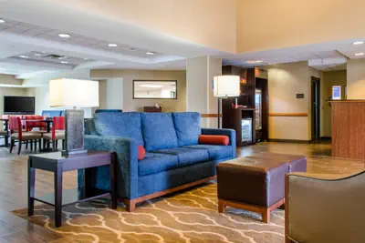 Photo 5 - Comfort Inn & Suites Biloxi - D'Iberville