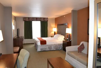 Photo 3 - Holiday Inn Express Hotel & Suites Bozeman West by IHG