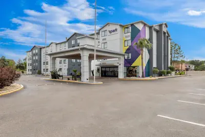 Photo 2 - Spark by Hilton Biloxi Ocean Springs
