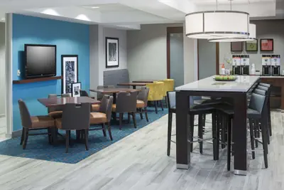 Photo 3 - Hampton Inn Kansas City - Liberty