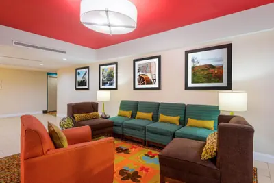 Photo 4 - La Quinta Inn & Suites Summersville / New River National Park