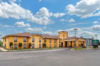 Photo 2 - Quality Inn St. Robert - Ft. Leonard Wood