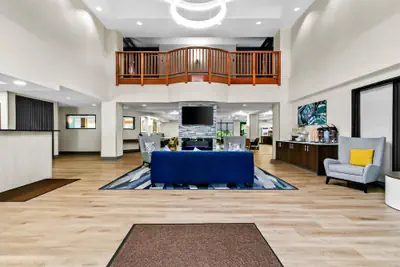 Photo 4 - Comfort Inn & Suites Grand Blanc/Flint