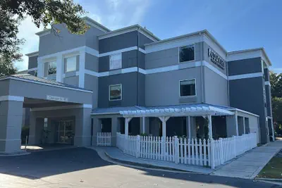 Photo 2 - Country Inn & Suites by Radisson, Savannah Southside