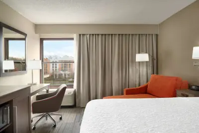 Photo 4 - Hampton Inn Philadelphia Mt. Laurel