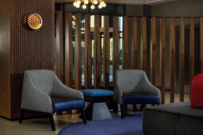 Photo 5 - Hilton Kansas City Country Club Plaza