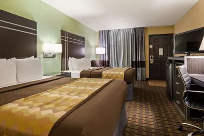 Photo 5 - Best Western Coachlight