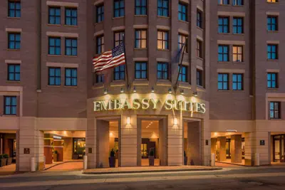 Photo 2 - Embassy Suites by Hilton Alexandria Old Town