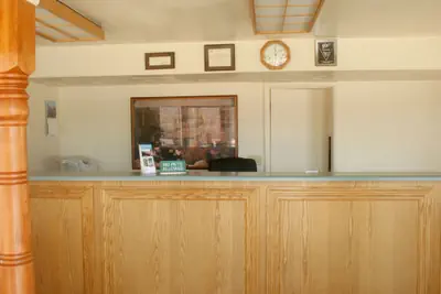 Photo 4 - Budget Inn