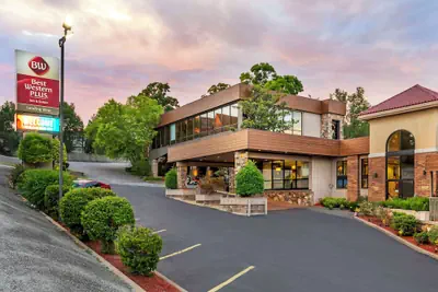 Photo 2 - Best Western Plus Landing View Inn & Suites
