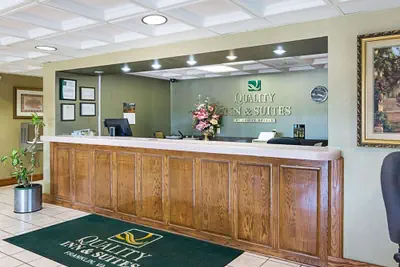 Photo 4 - Quality Inn & Suites Franklin