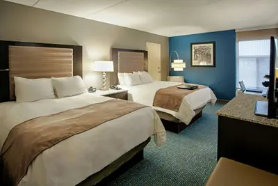 Photo 3 - DoubleTree by Hilton Roseville Minneapolis