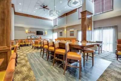 Photo 3 - Hampton Inn Boston - Norwood