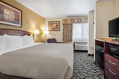 Photo 2 - Quality Inn La Crosse North