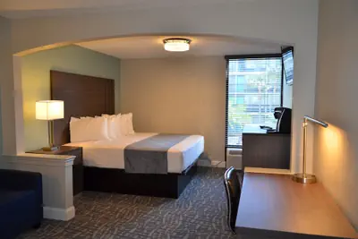 Photo 4 - Opal Hotel & Suites