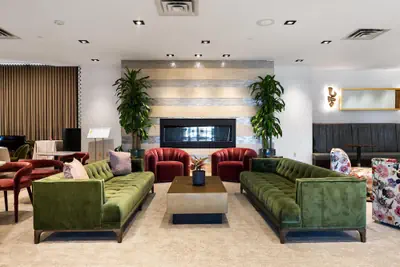 Photo 2 - DoubleTree by Hilton Fairfield Hotel & Suites