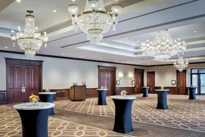 Photo 3 - Sheraton DFW Airport Hotel