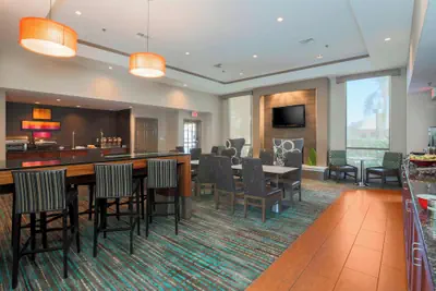 Photo 3 - Residence Inn by Marriott Bakersfield
