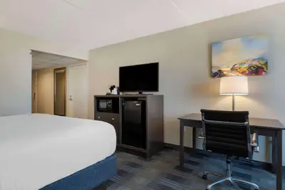 Photo 5 - Best Western Plus Alexandria / Fort Belvoir