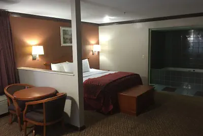 Photo 5 - Days Inn by Wyndham Bishop