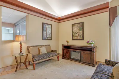 Photo 5 - Best Western Plus Inn at Valley View