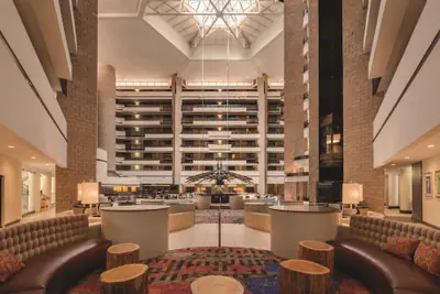 Photo 2 - Embassy Suites by Hilton Orlando International Dr ICON Park