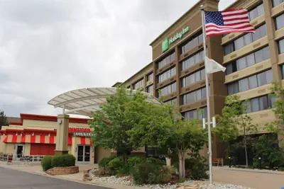 Photo 2 - Holiday Inn Denver Lakewood by IHG