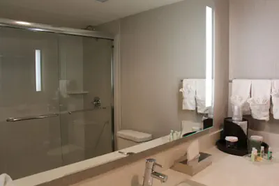 Photo 4 - Holiday Inn Denver Lakewood by IHG