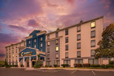 Photo 2 - Comfort Inn Oak Ridge - Knoxville