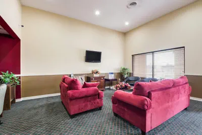 Photo 3 - Econo Lodge Inn & Suites Knoxville East