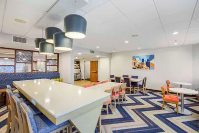 Photo 3 - Hampton Inn Mobile-I-10/Bellingrath Gardens