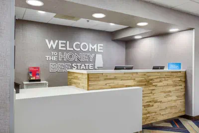 Photo 4 - Hampton Inn Mobile-I-10/Bellingrath Gardens