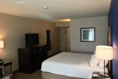 Photo 3 - Holiday Inn Express San Bernardino - Colton by IHG
