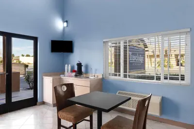 Photo 5 - Travelodge by Wyndham Banning CA Near Casino/Outlet Mall