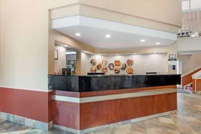 Photo 4 - Best Western Lexington Inn