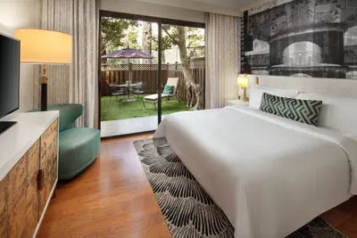 Photo 5 - Avenue of the Arts Costa Mesa, a Tribute Portfolio Hotel