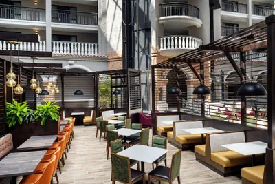 Photo 3 - Embassy Suites by Hilton Orlando North